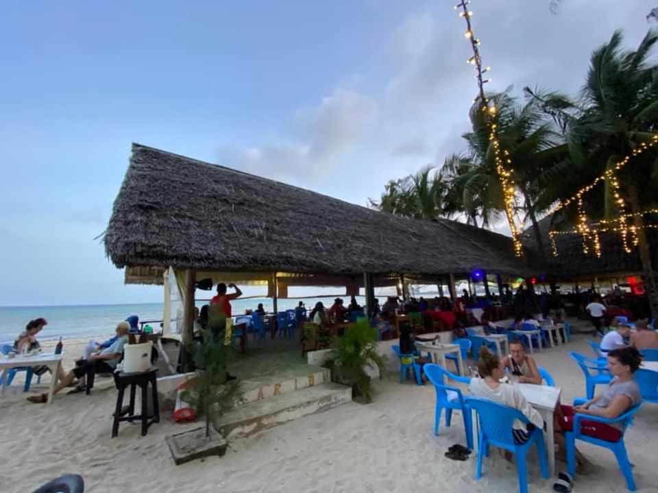 The New Big Tree Beach Resort มอมบาซา ภายนอก รูปภาพ